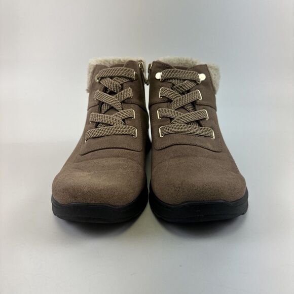 Bzees Generation Bootie Tan Faux Suede Ankle Boot Zip Washable Round Toe Women 8 - Picture 3 of 12